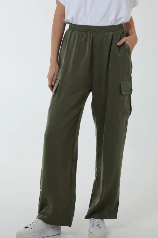 Wide Leg Cargo Trousers
