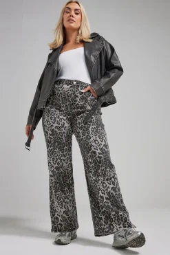 Wide Leg Jeans