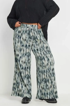 Wide Leg Trousers
