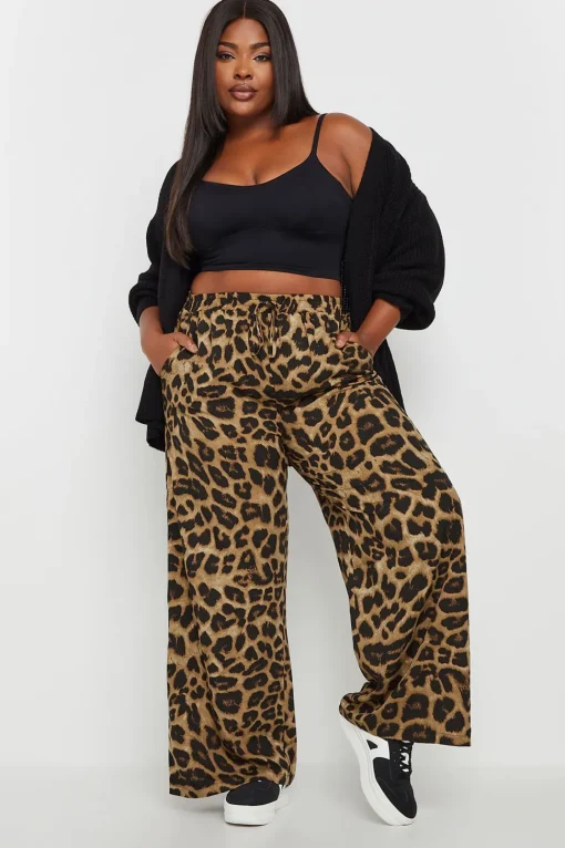 Wide Leg Trousers