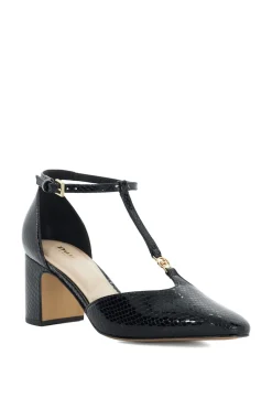 'Chic' Court Shoes