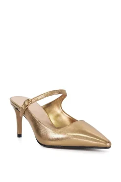 'Chronicle' Leather Court Shoes