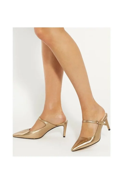 'Chronicle' Leather Court Shoes