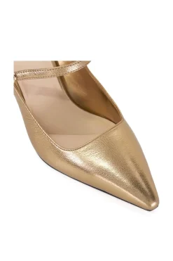 'Chronicle' Leather Court Shoes