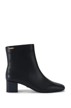 'Cleo Ankle'  Boots