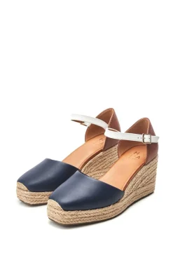 'Gialla' Leather Court Shoes