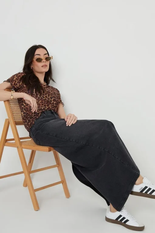 'Hibiscus' Short Sleeve Sheer Mesh T-Shirt