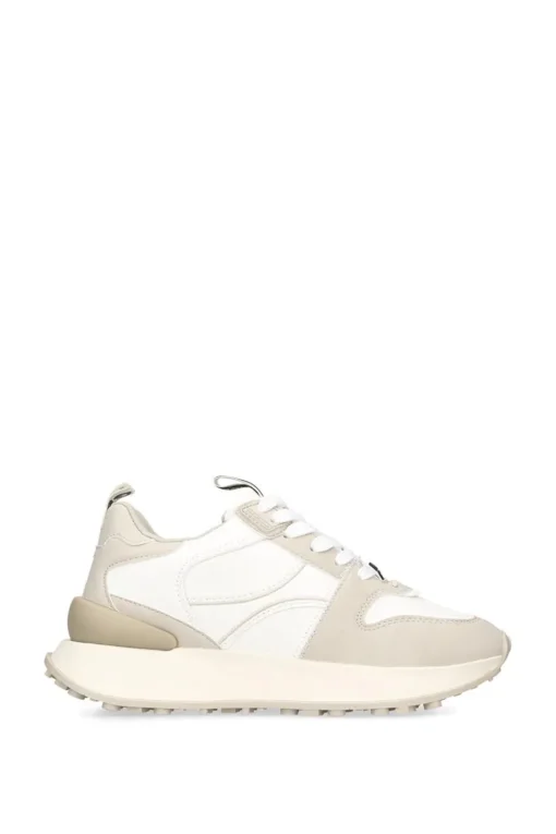 'Legend'  Trainers