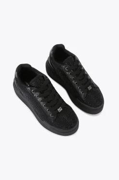 'Lilia'  Trainers