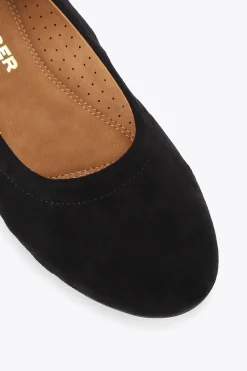 'Mackie' Suedette Flats