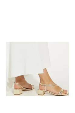 'Maryanna' Leather Sandals